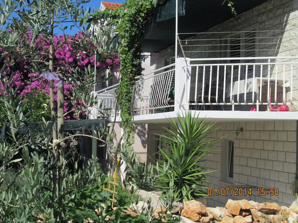 Apartments Paula กอร์จูลา ห้อง รูปภาพ