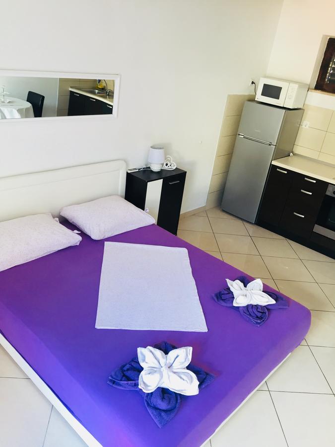 Apartments Paula กอร์จูลา ภายนอก รูปภาพ